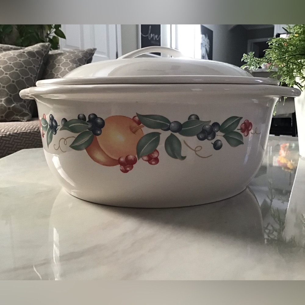 Corelle abundance stoneware covered casserole